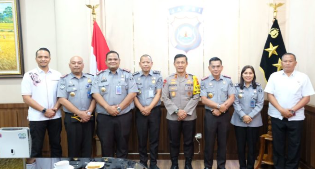kapolda terima kunjungan silaturahmi kakanwil kemenkumham jambi