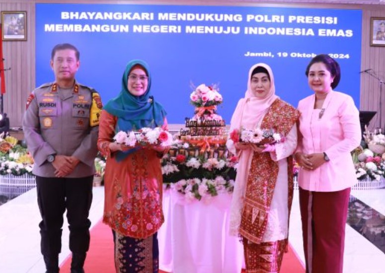 kepolisian daerah jambi menggelar syukuran hari kesatuan gerak bhayangkari (hkgb) daerah ke 72