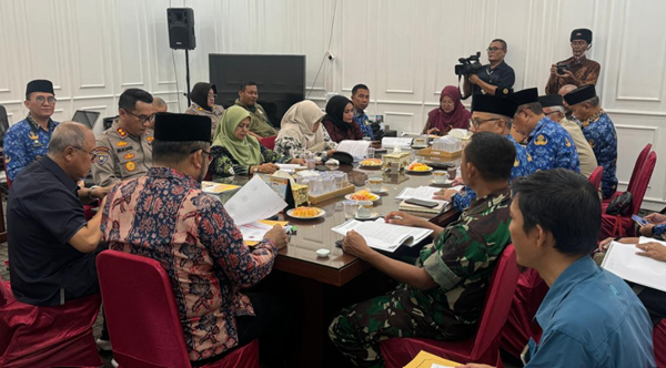 penjabat sementara (pjs) gubernur jambi dr h sudirman, sh,mh menyatakan, akan menyiapkan sinergitas pembinaan satuan karya pramuka (saka) dalam jajaran kwarda jambi.