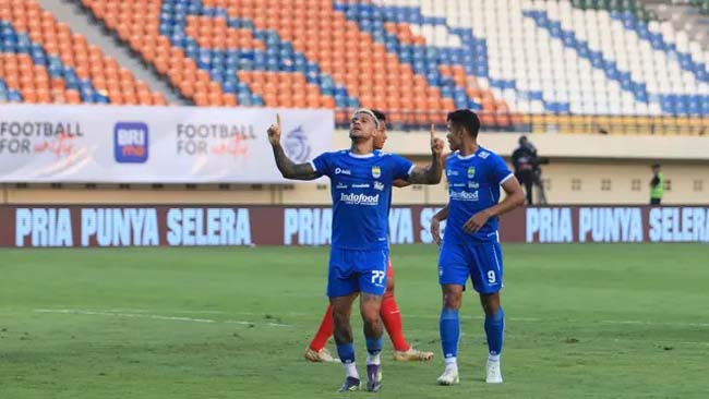 persib bandung vs persebaya surabaya persib bandung vs persebaya surabaya