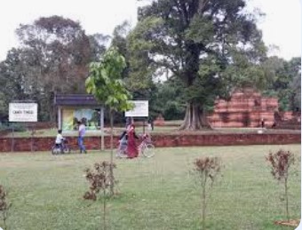 provinsi jambi, surga tersembunyi di pulau sumatera, menawarkan beragam destinasi wisata yang siap memanjakan mata dan menenangkan jiwa.