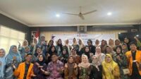 Sejumlah dosen Fakultas Ekonomi dan Bisnis, Universitas Jambi (Unja) membuat pelatihan digitalisasi pemasaran produk-produk UP2K yang ada di Kecamatan Telanaipura, Kota Jambi.