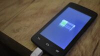 Baterai merupakan salah satu komponen paling penting dalam smartphone. Tanpa baterai yang sehat, bahkan smartphone paling canggih pun tidak dapat berfungsi secara optimal.