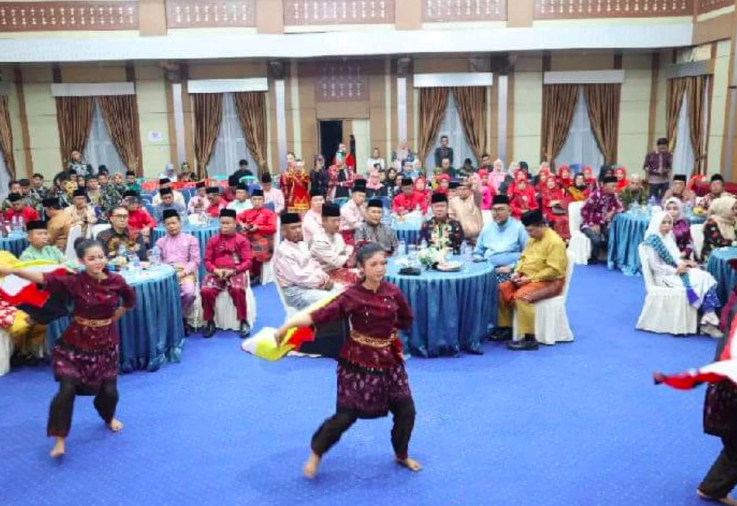 Malam Resepsi HUT Ke 16 Kota Sungai Penuh. Foto: Oga/Jambiseru.com