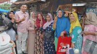 Pasangan calon Bupati dan Wakil Bupati Muaro Jambi, Zuwanda-Sawaluddin sangat disenangi emak-emak.