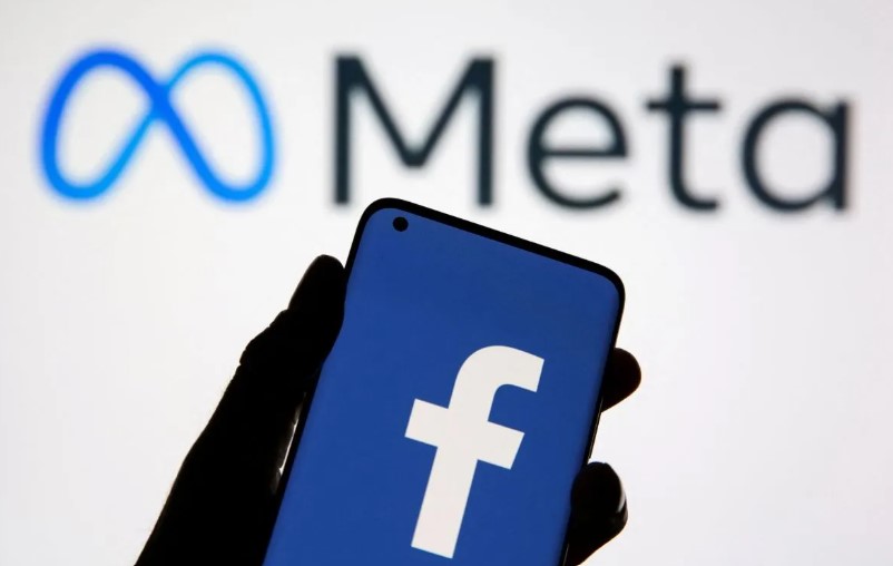 Sejak diluncurkan pada tahun 2004 oleh Mark Zuckerberg bersama teman-temannya di Harvard, Facebook telah merevolusi cara orang berkomunikasi dan berbagi informasi. Sejak diluncurkan pada tahun 2004 oleh Mark Zuckerberg bersama teman-temannya di Harvard, Facebook telah merevolusi cara orang berkomunikasi dan berbagi informasi.