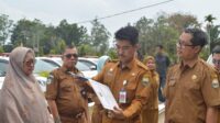 najmi serahkan ambulance dari kemenkes