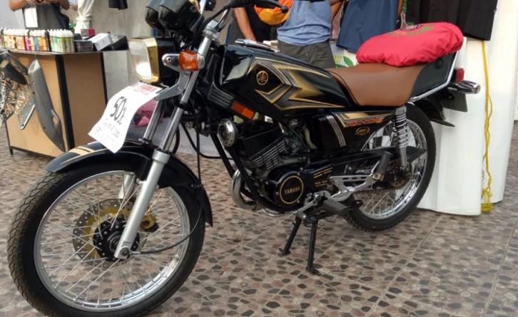 Yamaha RX-King, sebuah nama yang melegenda di dunia otomotif Indonesia.