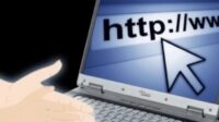 Dalam dunia teknologi informasi dan komunikasi, istilah "server" sering kali muncul, terutama ketika membahas tentang jaringan komputer dan penyimpanan data.