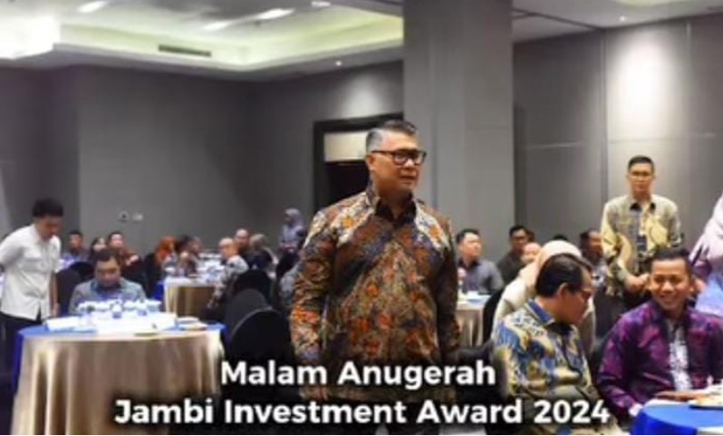 Anggota DPR RI dapil Jambi, Sy Fasha menghadiri penganugerahan Jambi Investment Award tahun 2024. Anggota DPR RI dapil Jambi, Sy Fasha menghadiri penganugerahan Jambi Investment Award tahun 2024.