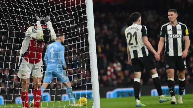 arsenal tumbang lawan newcastle