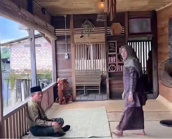 Gubernur Jambi, Al Haris menyatakan, bakal membangkitkan budaya-budaya lama dari Provinsi Jambi.