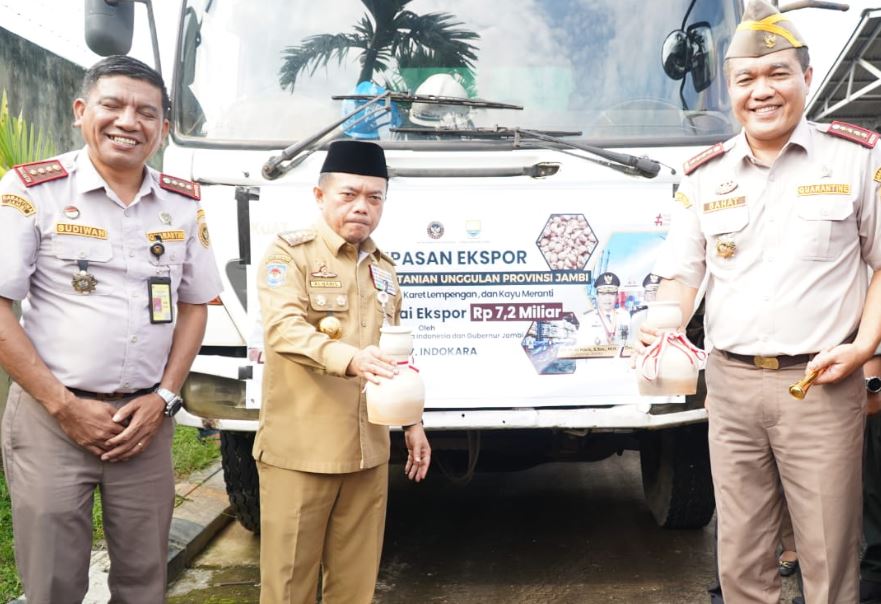 Gubernur Jambi, Dr. H. Al Haris, S.Sos, MH mendorong peningkatan kinerja ekspor pertanian Provinsi Jambi, yang berdampak positif terhadap peningkatan perekonomian dan kesejahteraan Provinsi Jambi