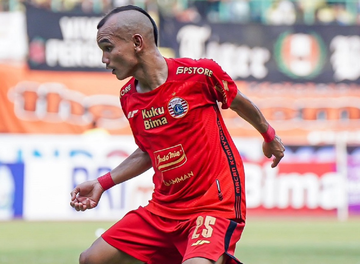 riko simanjuntak riko simanjuntak