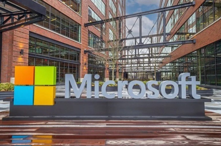 Microsoft berencana untuk menghabiskan dana sebesar $80 miliar (sekitar 1,2 miliar USD) pada tahun fiskal 2025