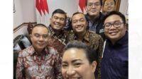 Anggota DPR RI dapil Jambi, Rocky Candra mengunggah potret dirinya bersama Sufmi Dasco, Prasetyo Hadi dan Rahayu.