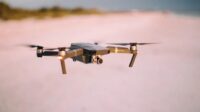 Drone telah mengalami perkembangan pesat dalam beberapa tahun terakhir, bertransformasi dari mainan mahal menjadi alat penting di berbagai industri.