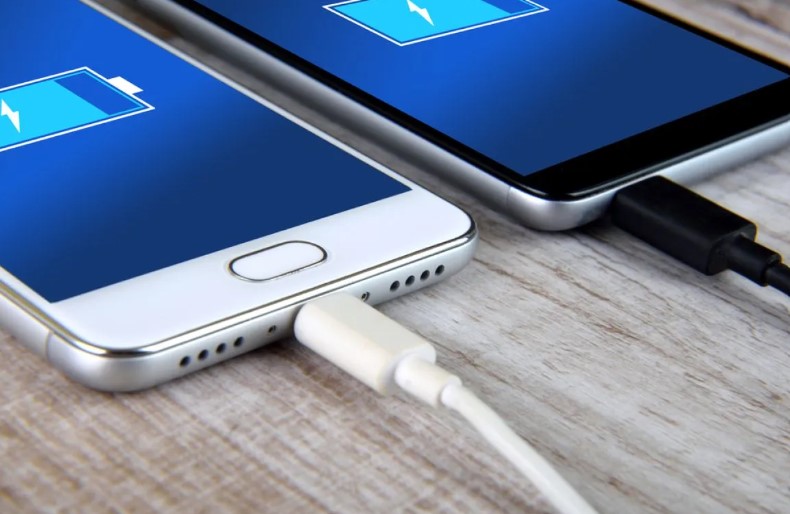 Di era digital ini, charger menjadi perangkat penting yang tak terpisahkan dari kehidupan kita. Di era digital ini, charger menjadi perangkat penting yang tak terpisahkan dari kehidupan kita.