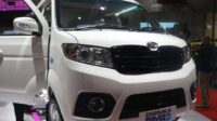 Indonesia, dengan pasar otomotifnya yang terus berkembang, tidak hanya menjadi pasar untuk kendaraan impor tetapi juga rumah bagi beberapa produsen kendaraan asli yang telah menunjukkan inovasi dan kebanggaan lokal.