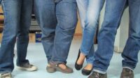 Jeans adalah salah satu item fashion yang paling dikenal dan dicintai di seluruh dunia.