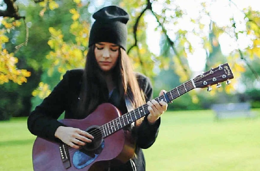 lagu forever falling mia wray. lagu forever falling mia wray.