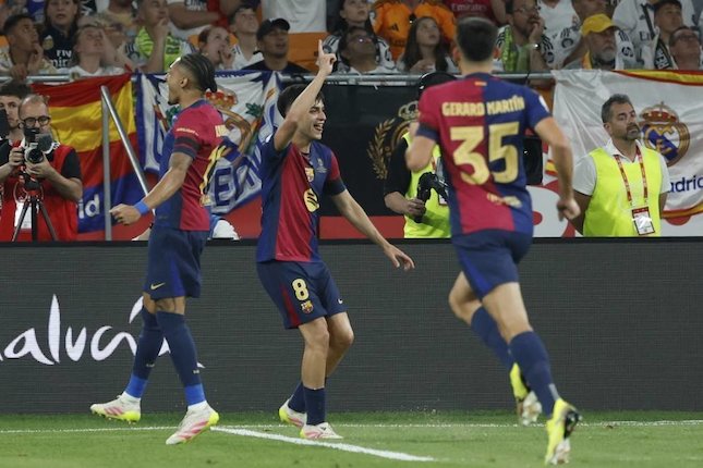 barcelona kalahkan real madrid