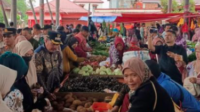 Bupati dan Wabup Kerinci Sidak di Pasar Hiang