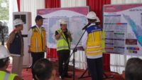 Gubernur Jambi Dr. H. Al Haris, S.Sos., MH menyampaikan bahwa Tol Jambi-Palembang urat nadi bagi perekonomian Provinsi Jambi terutama memperlancar logistik.