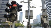 E-TLE (Electronic Traffic Law Enforcement), atau Tilang Elektronik, adalah sistem penegakan hukum lalu lintas yang menggunakan kamera CCTV untuk merekam pelanggaran.