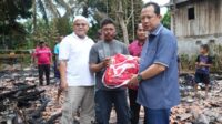 Bupati Muaro Jambi, Bambang Bayu Suseno (BBS) gerak cepat memberikan bantuan kepada masyarakat yang terkena musibah kebakaran di Muaro Jambi.