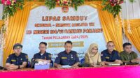 Kepala SDN 104, Hartini didampingi Afrianto SH, dan patner AFR Law. Selasa (27/5/2025).