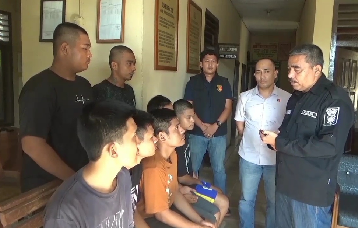 kasus pengeroyokan