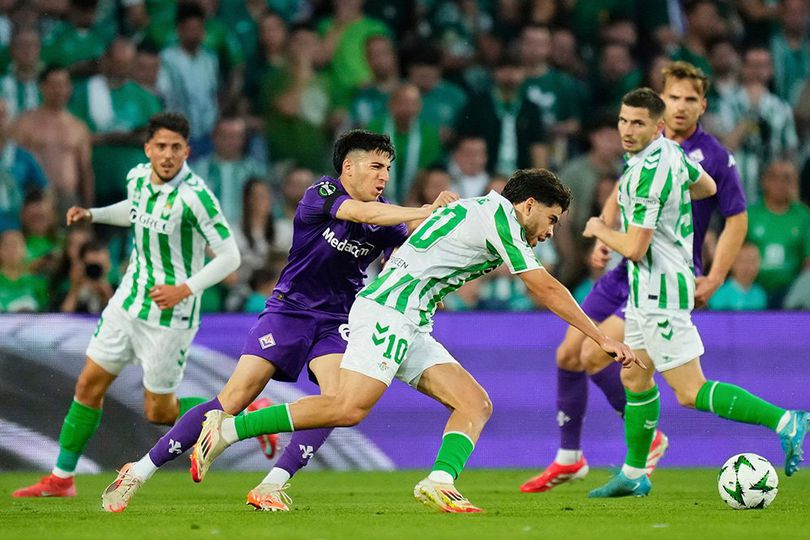 real betis tekuk fiorentina