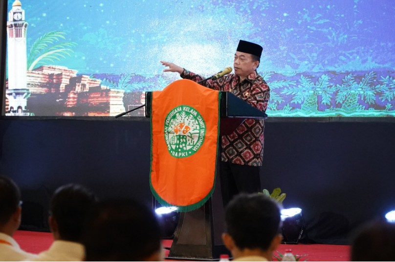 Gubernur Jambi, Dr. H. Al Haris, S.Sos., MH Dr. H. Al Haris, S.Sos., M.H mengupayakan dalam memutus rantai Produksi. Gubernur Jambi, Dr. H. Al Haris, S.Sos., MH Dr. H. Al Haris, S.Sos., M.H mengupayakan dalam memutus rantai Produksi.