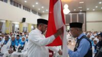 Lepas JCH Kloter 18 Asal Kerinci dan Merangin, Pesan Sekda Sudirman: Kondisikan Diri Tingkatkan Kesabaran