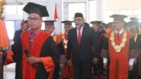 Sekretaris Daerah Provinsi Jambi Dr. H. Sudirman, SH., MH mengatakan bahwa wisuda perlu dioptimalkan sebagai refleksi kontribusi akademis dalam pembangunan bangsa.