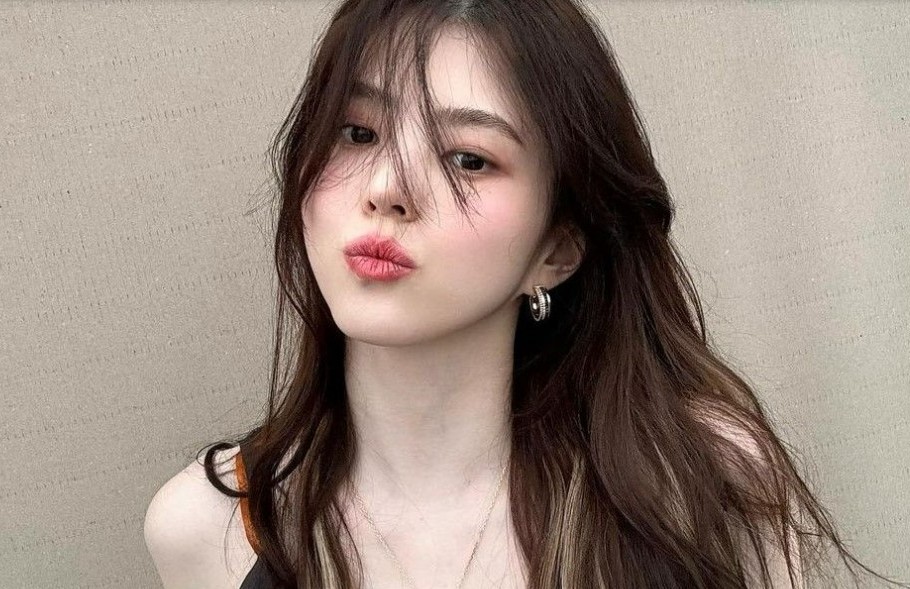 han so hee.