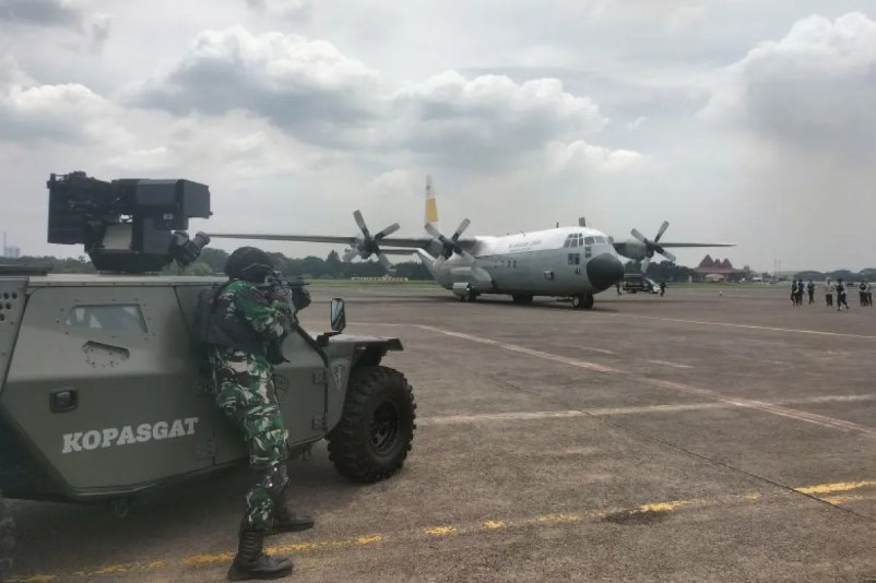Teror Bom di Pesawat Saudi Airlines, Kopasgat TNI AU Diterjunkan Evakuasi Penumpang