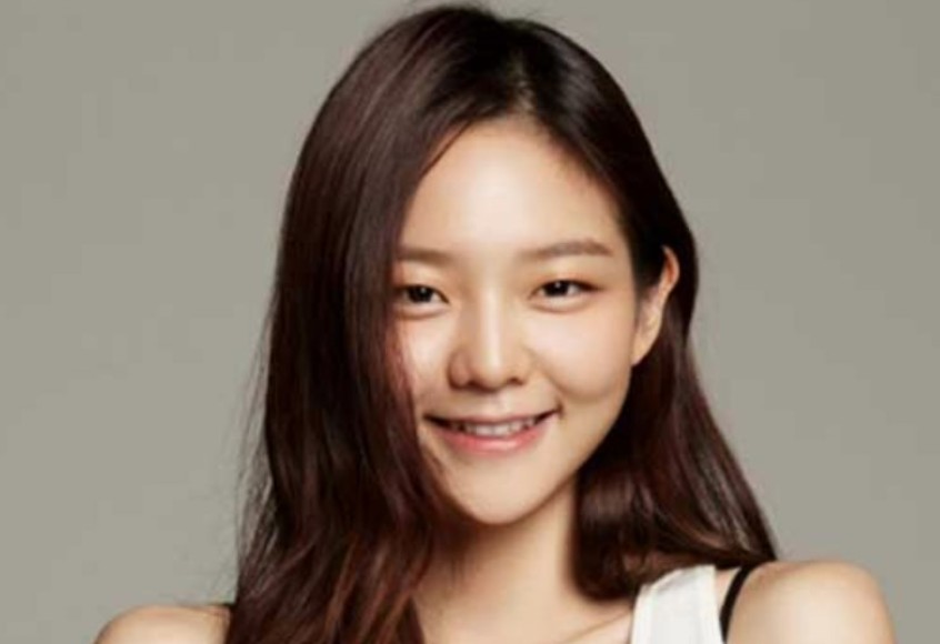 Aktris Korea, Esom.