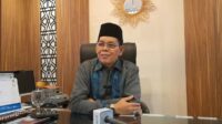 Majelis Ulama Indonesia (MUI) menyerukan Indonesia sebagai negara non-blok untuk menjadi wasit yang memelopori perdamaian atas konflik Iran-Israel.