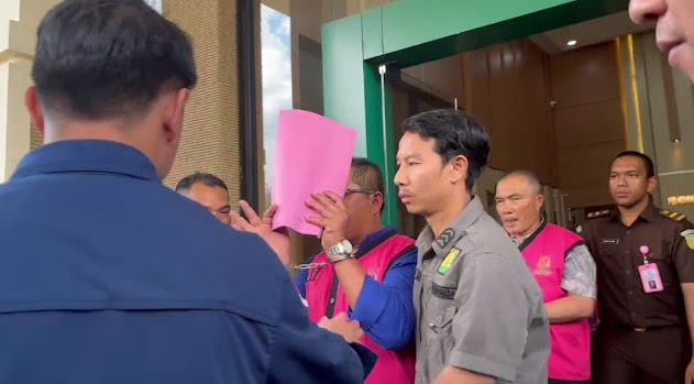 7 Tersangka Kasus PJU Dishub Kerinci. Foto: Oga/Jambiseru.com