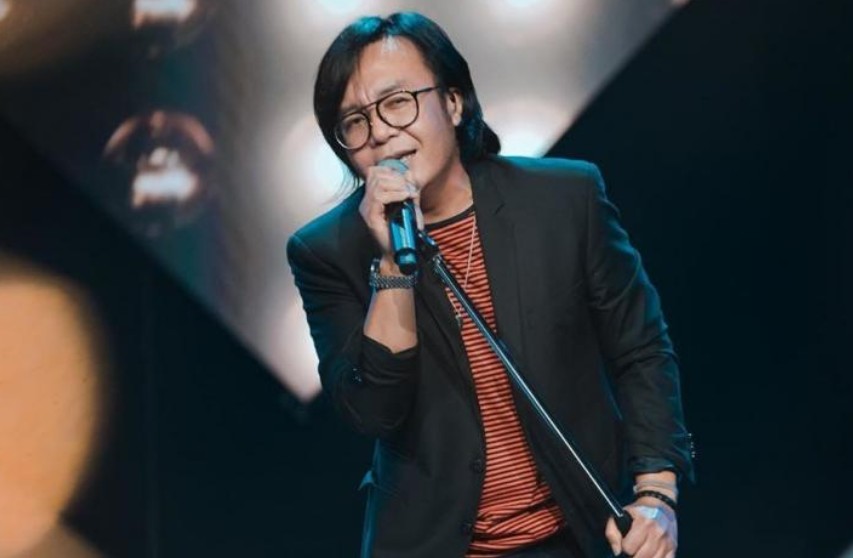 lagu jangan menyerah ari lasso.