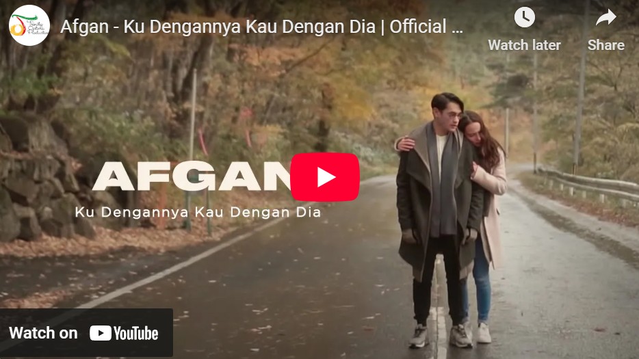 lagu ku dengannya kau dengan dia afgan. lagu ku dengannya kau dengan dia afgan.