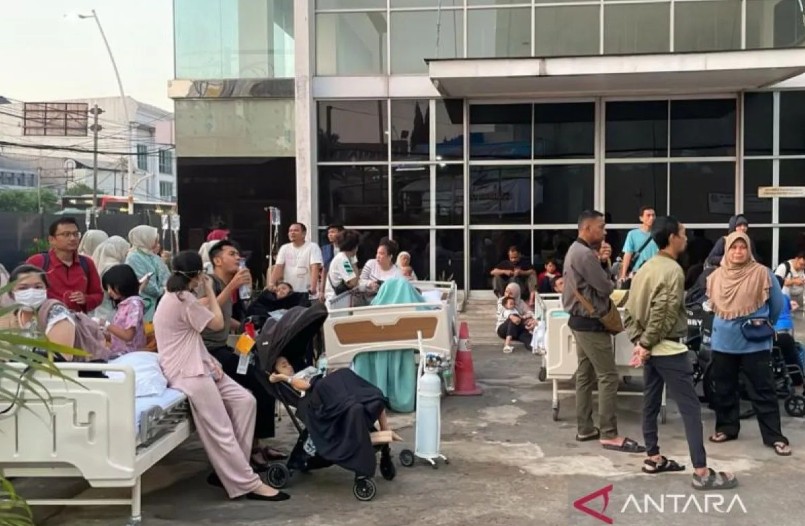 RS Hermina Kebakaran, Puluhan Pasien Dievakuasi
