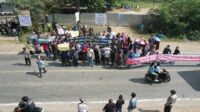 Warga Aur Kenali dan Mendalo Laut Kembali Demo PT SAS, Minta Hentikan Aktivitas Timbun Rawa
