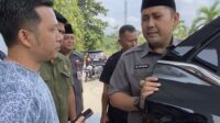 Bupati Merangin M Syukur saat diwawancara Jambiseru.com usai mengikuti rapat paripurna DPRD Merangin. Selasa (22/7/2025)