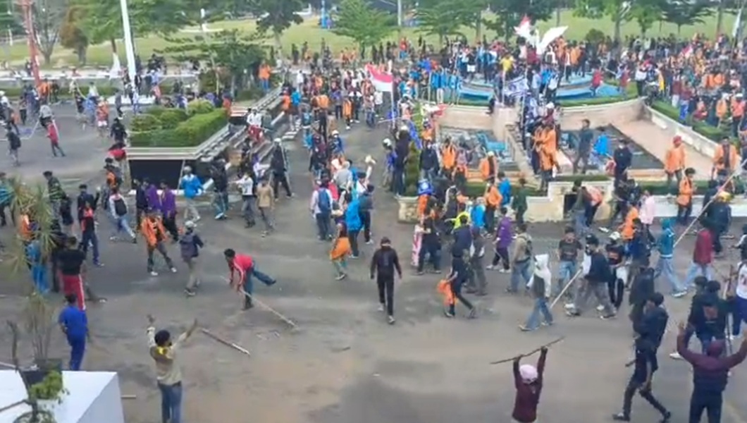 2f844cab76f2fe50a42e3df6cf1abd82 2f844cab76f2fe50a42e3df6cf1abd82