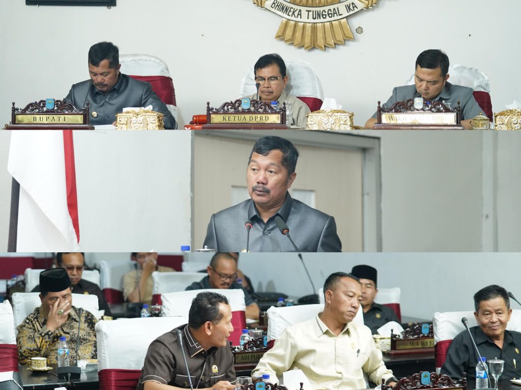 Rapat Paripurna III DPRD Rapat Paripurna III DPRD