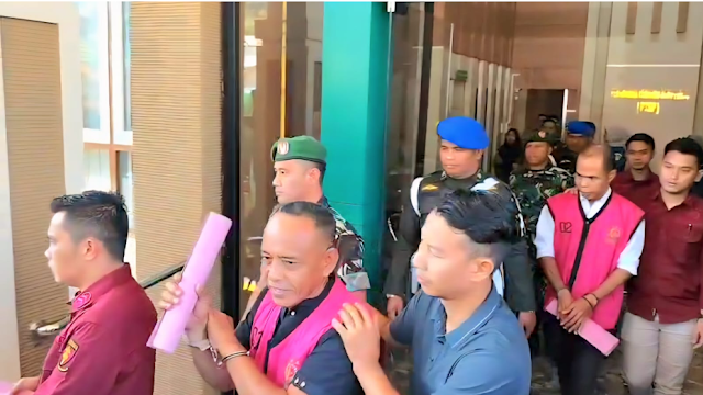 Kejari Tahan Mantan Kades dan Pjs Kades Batang Merangin. Foto: Oga/Jambiseru.com