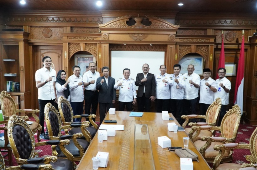 Gubernur Al Haris Tetapkan Direksi Baru PT. JII, Dorong Percepatan PI 10 Persen untuk Tambah PAD Jambi